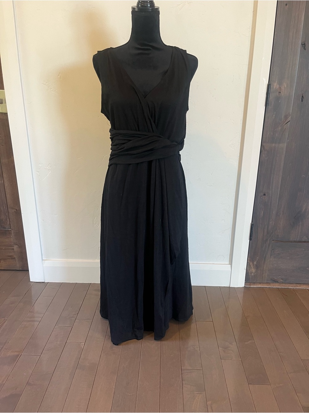 Max Studio Classic Sleeveless Black Dress XL NWT
